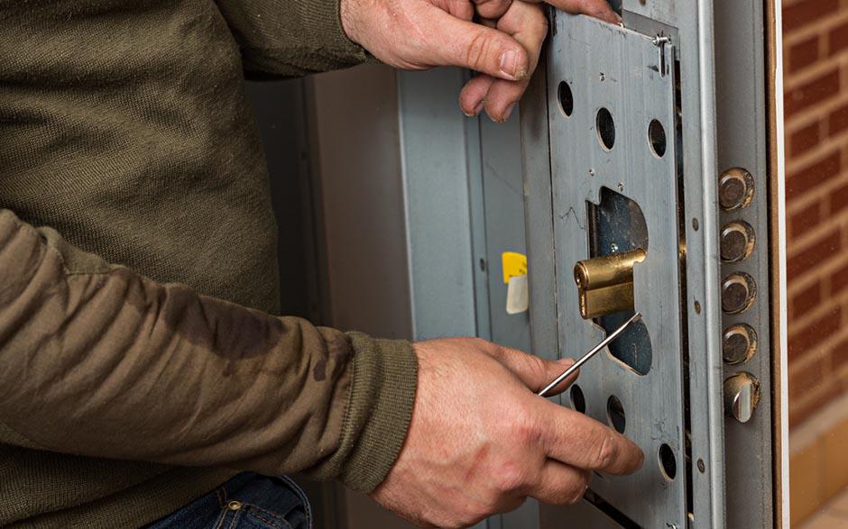 serrurier prix changement serrure Verneuil-sur-Seine